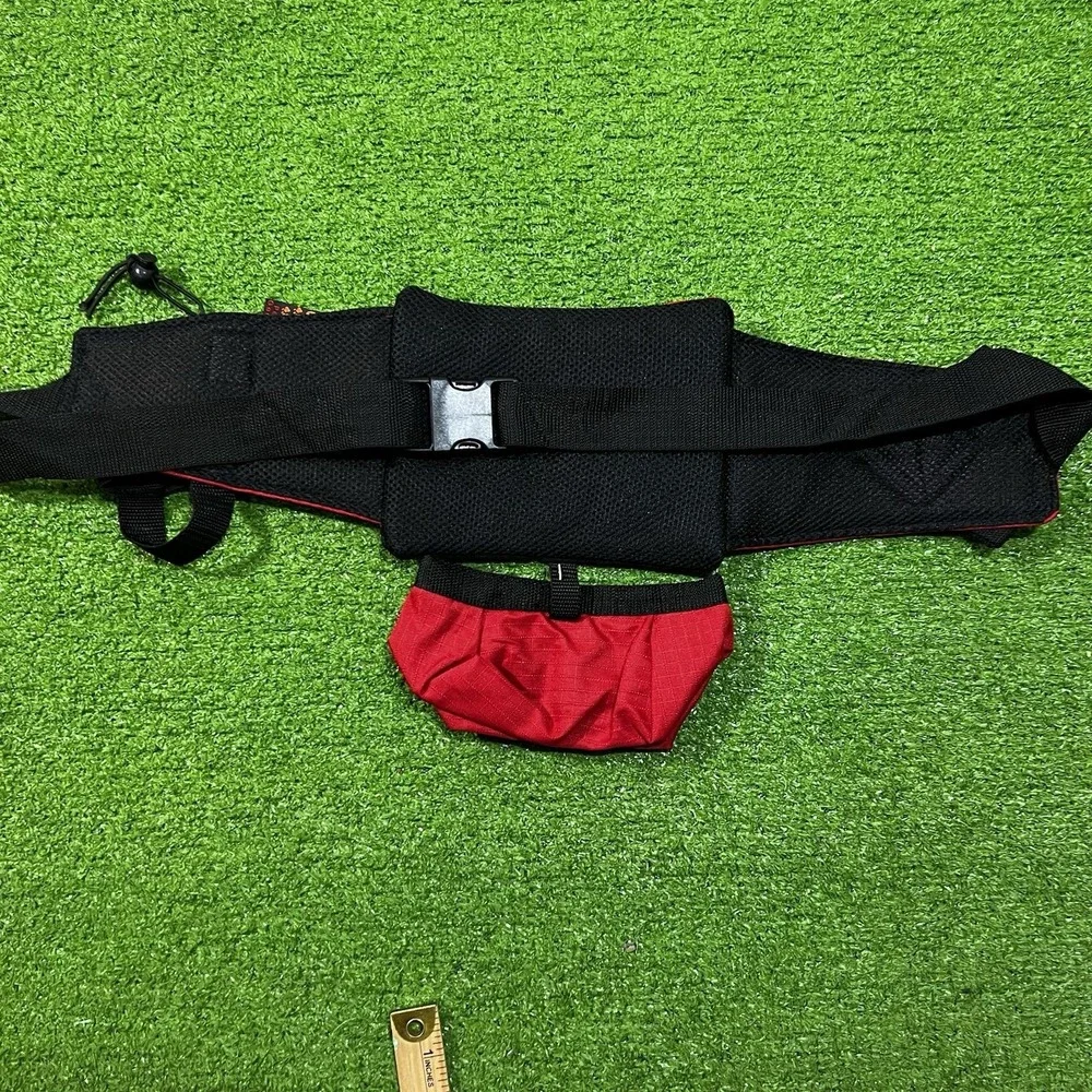 Vintage Fanny Pack Red‎ Hiking Outward HOUND  1990s Pet Gear Dog Park Logo NWOT